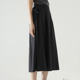 Black Maine Skirt