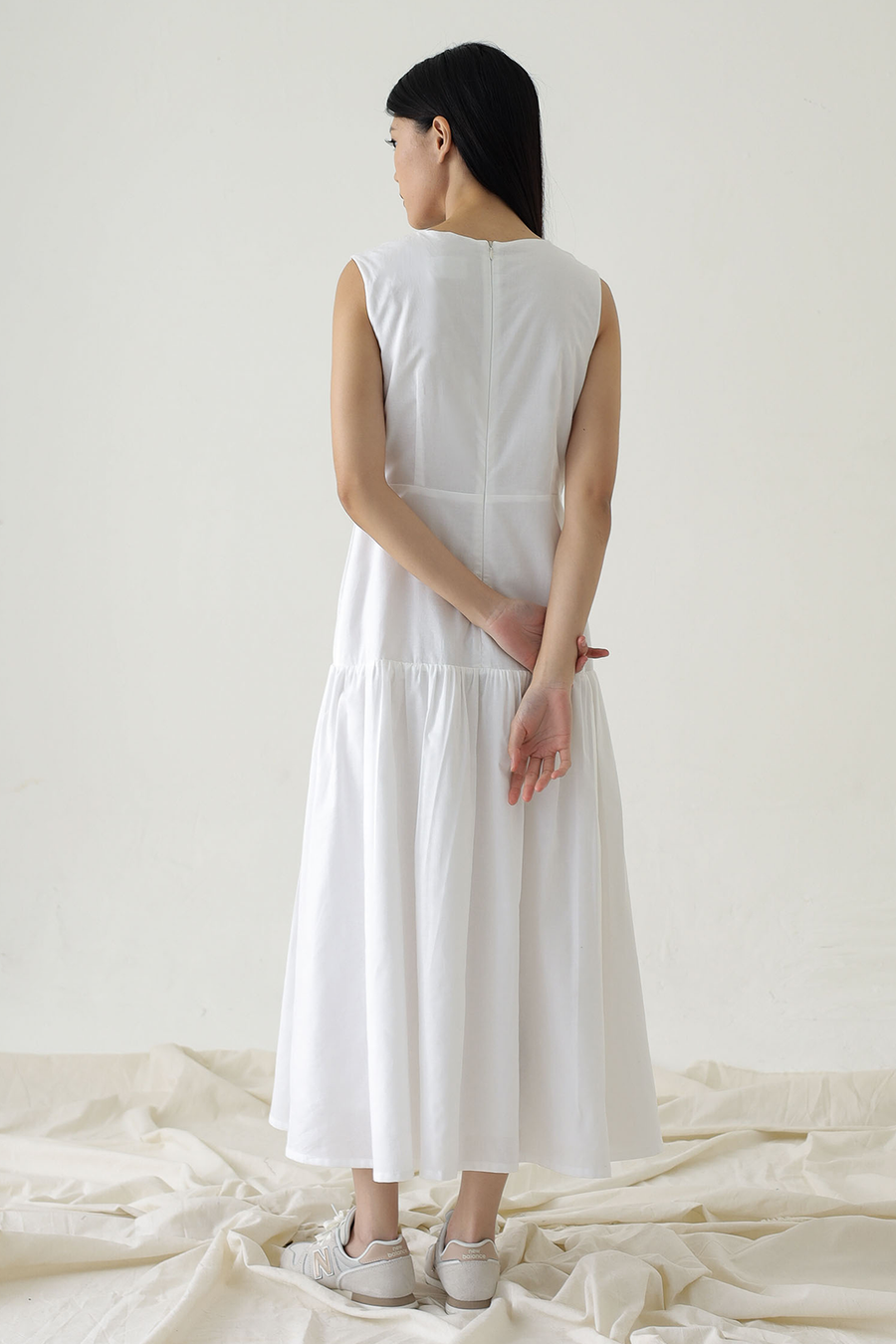 Spire dress in Offwhite
