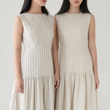 Spire dress in Thin Line