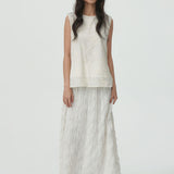White Liora