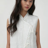 Offwhite Alcea