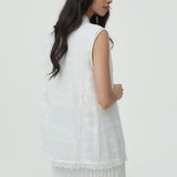 Offwhite Alcea