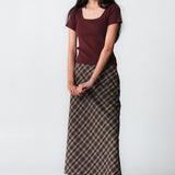 Maroon Ara
