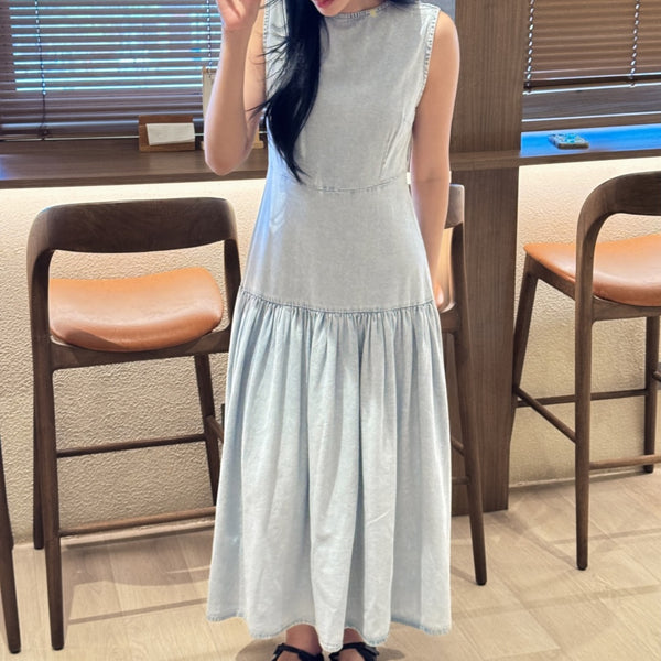 Spire Dress Winter Sky